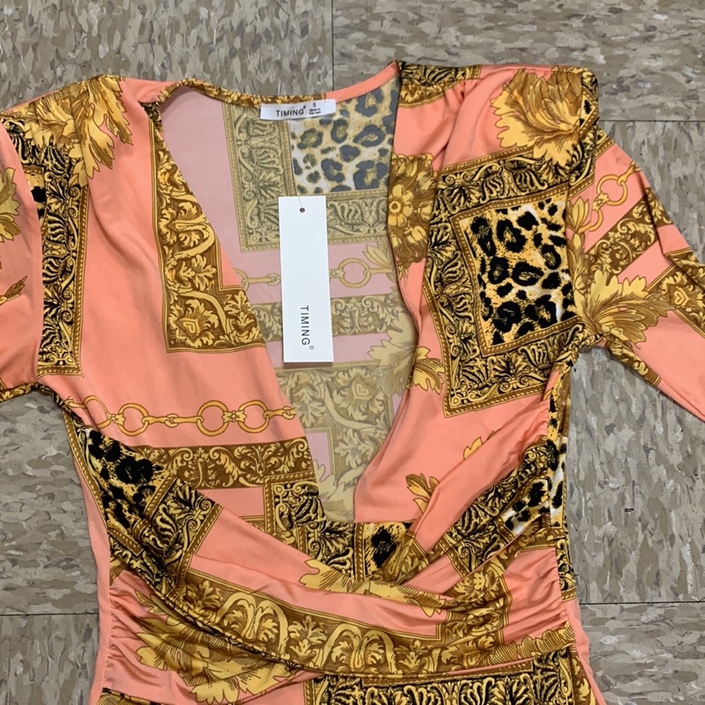 Dress - Picture 4 of 4